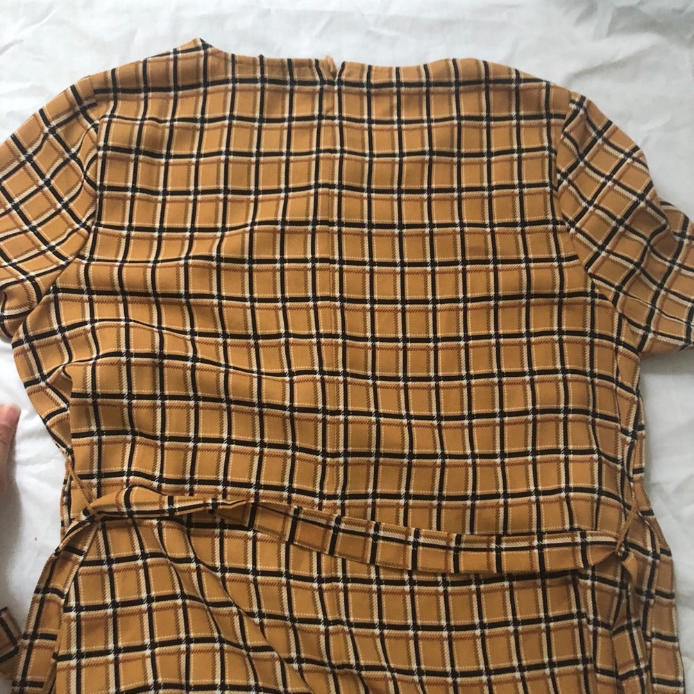 Yellow Patterned Dress - Picture 4 of 4